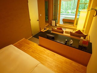 Month (TSUKI) type guest room